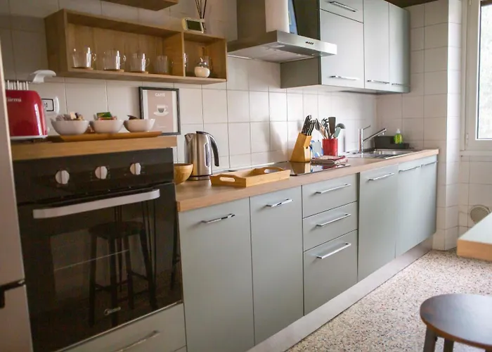 Apartament La Casa Di Giulia, Trilocale Con Balcone E Giardino Brescia